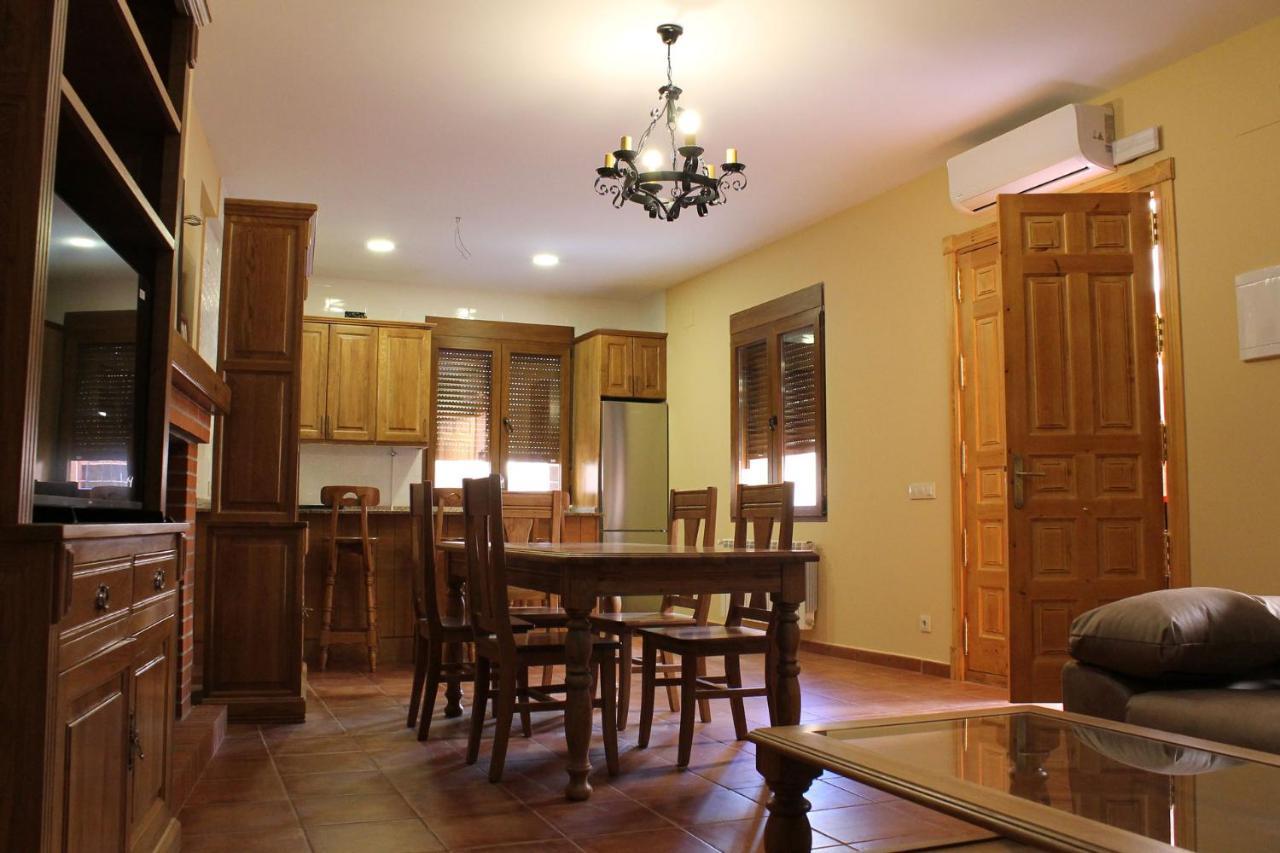 Casa Rural Senorio De Quevedo Villanueva De Los Infantes Bagian luar foto