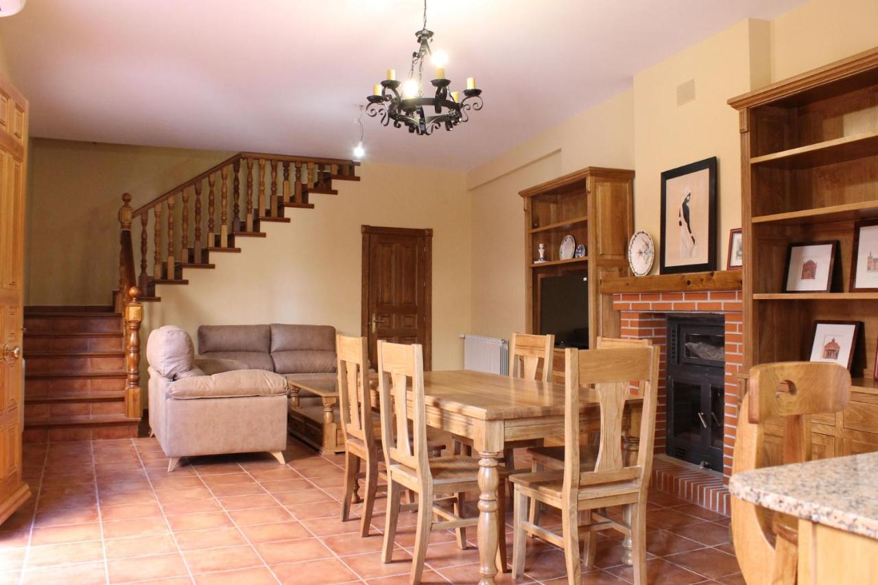 Casa Rural Senorio De Quevedo Villanueva De Los Infantes Bagian luar foto
